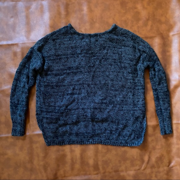 Mossimo Sweater | V-Neck | Grey | S | Longer in Back - Picture 4 of 6